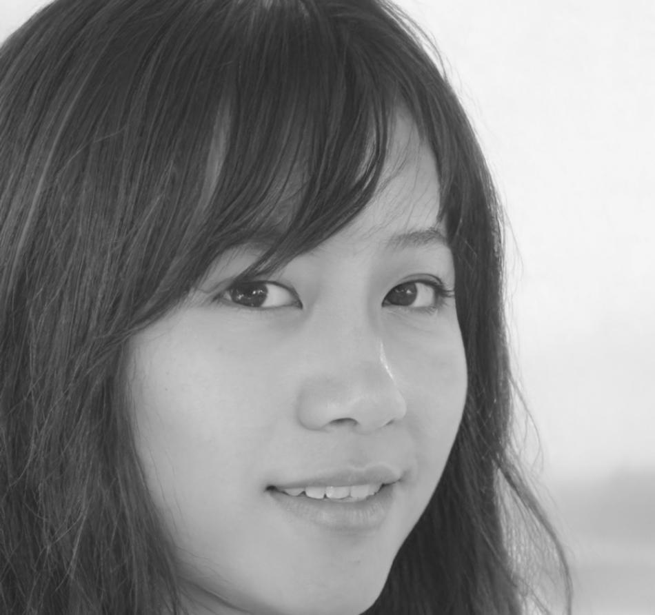 Айгерим Нурланова, руководитель направления клиентских коммуникаций